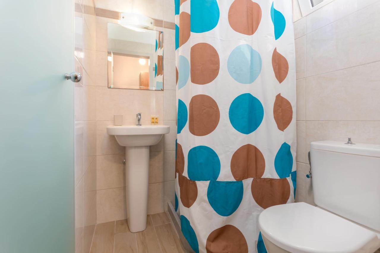 לגאנאס Mare Blu Studios & Suites מראה חיצוני תמונה