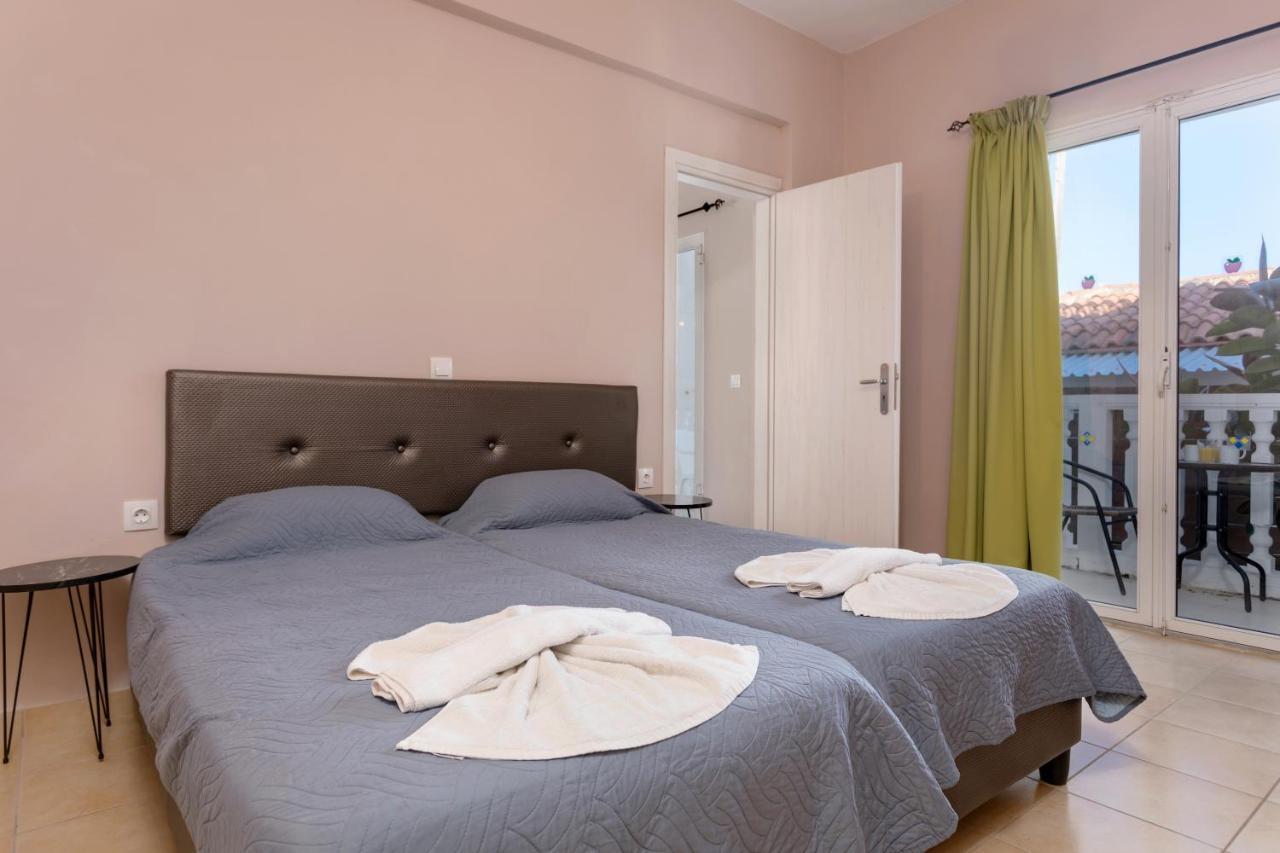 לגאנאס Mare Blu Studios & Suites מראה חיצוני תמונה