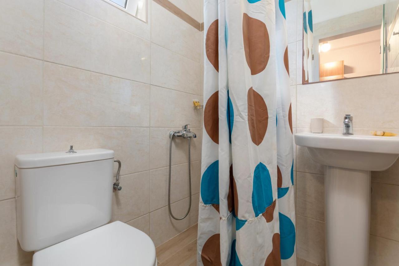 לגאנאס Mare Blu Studios & Suites מראה חיצוני תמונה