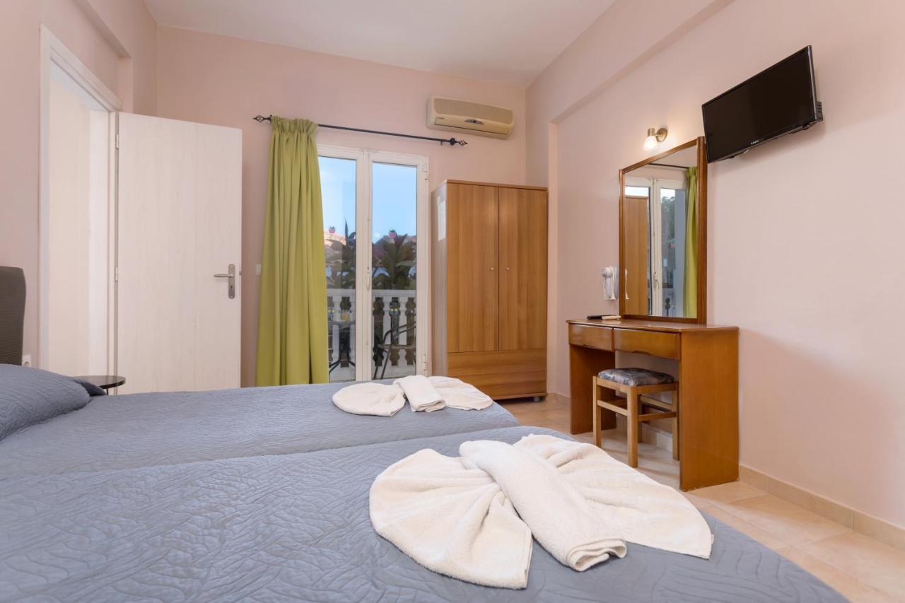 לגאנאס Mare Blu Studios & Suites מראה חיצוני תמונה